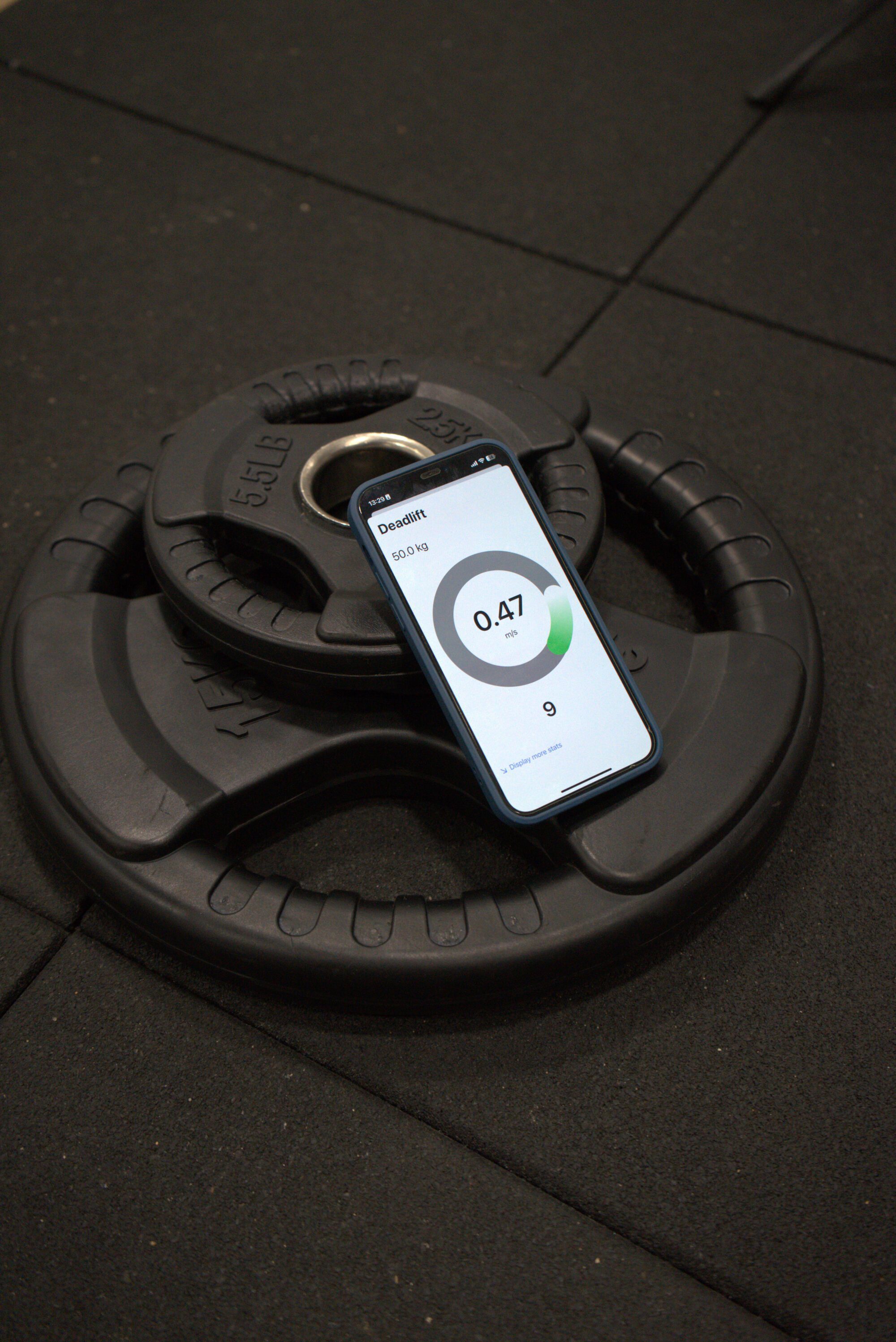 Tracker di velocità, vbt, velocità del bilanciere, allenamento basato sulla velocità, app vbt, allenamento della velocità, app velocità, tracker del bilanciere, app Spleeft