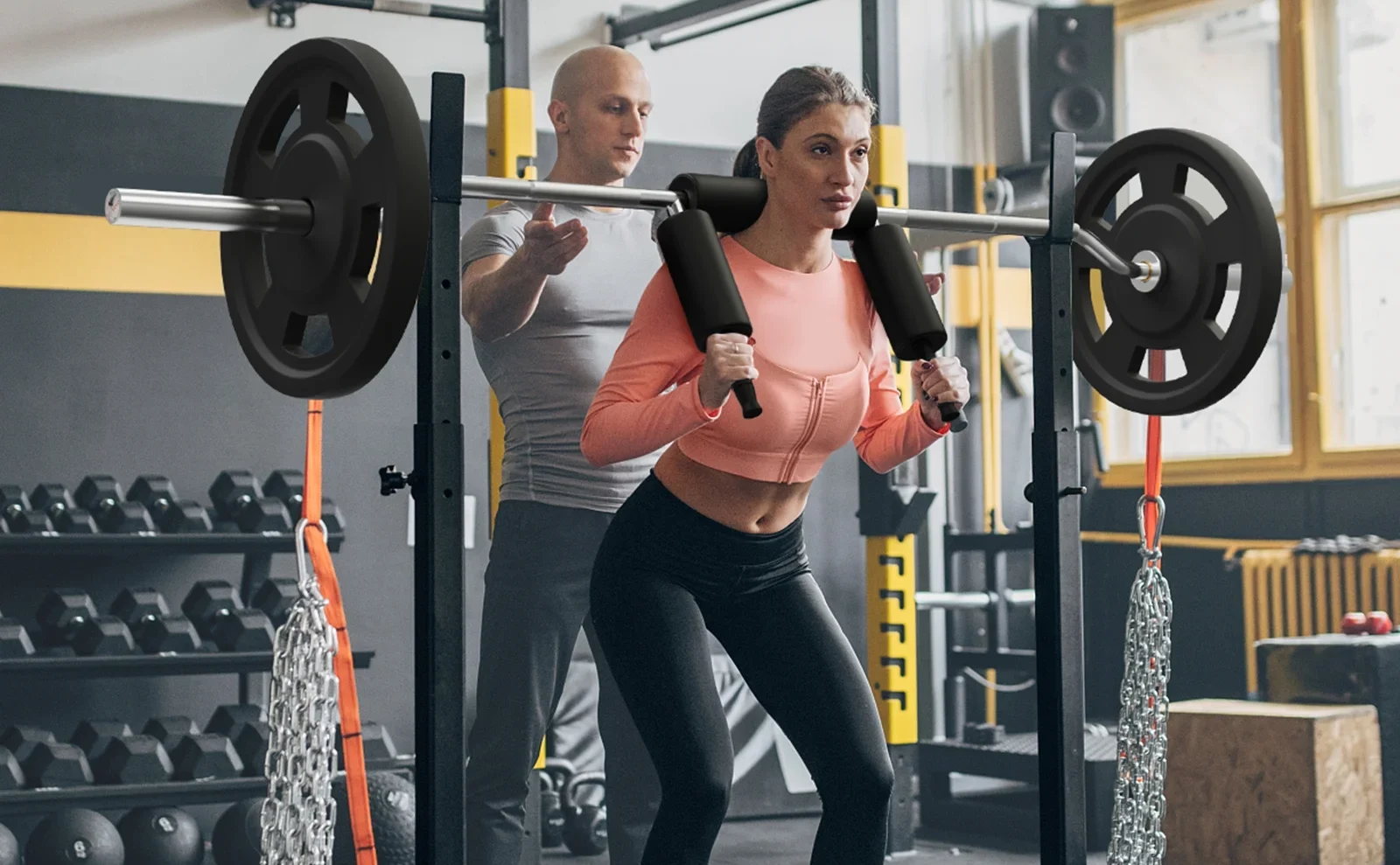 La guida completa alla barra per squat di sicurezza: vantaggi, usi e come ottimizzare l'allenamento 1 Barra di sicurezza per squat
