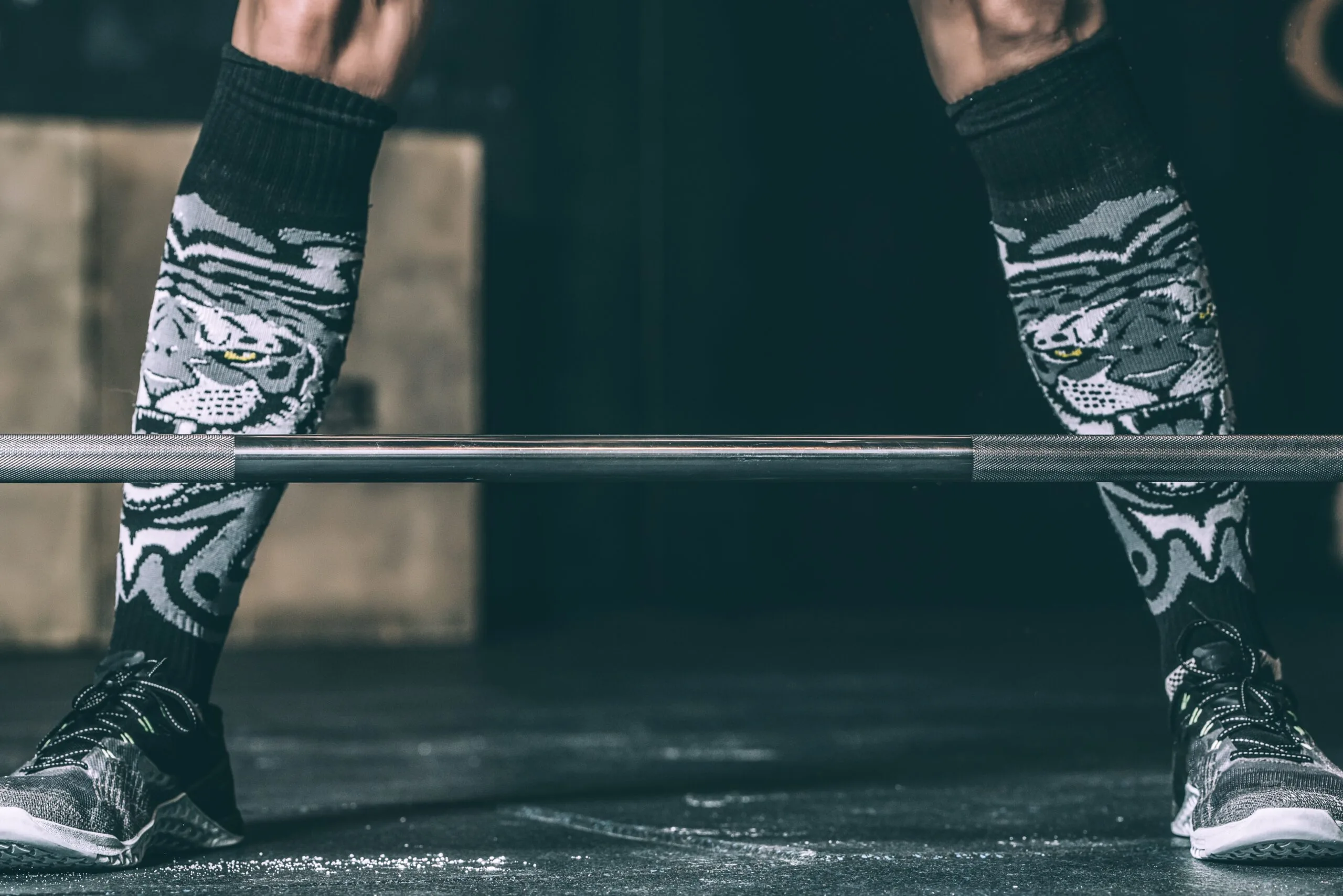 Raw Powerlifting vs Equipped: Guida completa all'allenamento 4 Crudo-Potenziato-vs-Equipaggiato