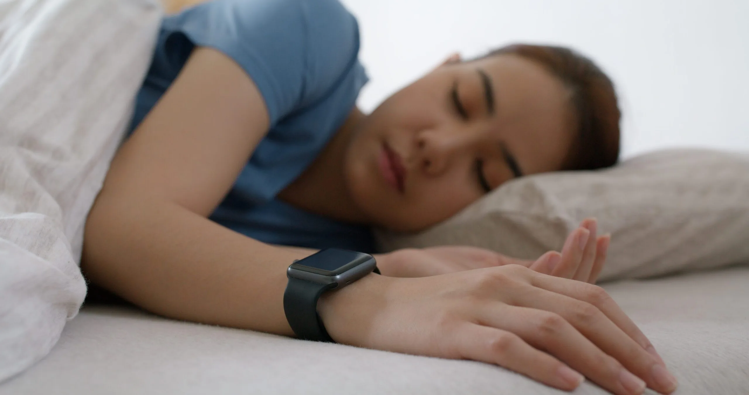 2026 年最佳可穿戴设备 Apple Watch、Oura、WHOOP、Garmin